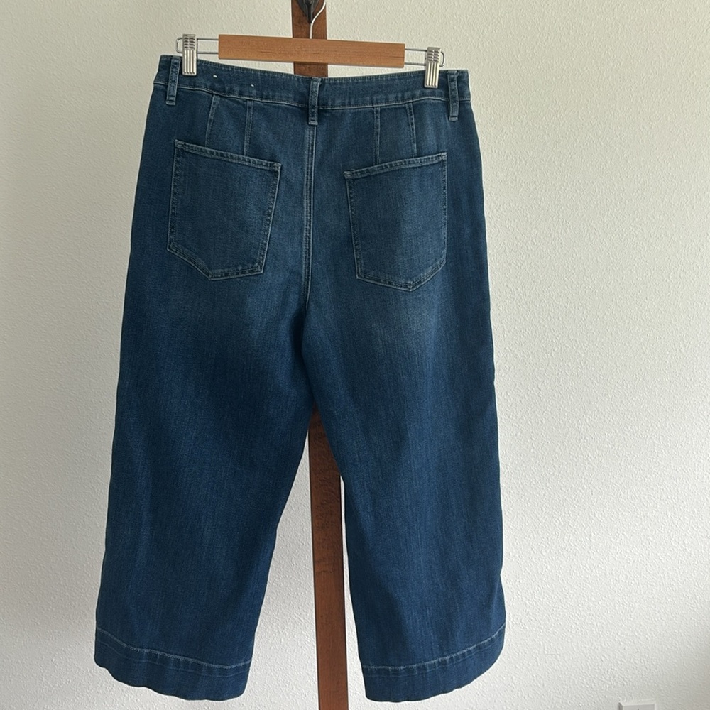 Chico's Cropped Wide Leg Jeans - Picture 6 of 9